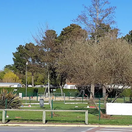 Propriete De 3 Chambres A Avec Piscine Partagee Jardin Clos Et Wifi A 2 Km De La Plage Casa de Férias *