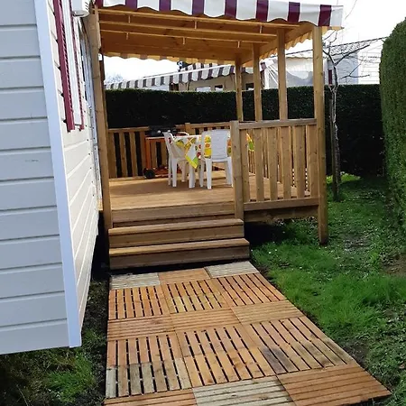 Casa de Férias Propriete De 3 Chambres A Avec Piscine Partagee Jardin Clos Et Wifi A 2 Km De La Plage